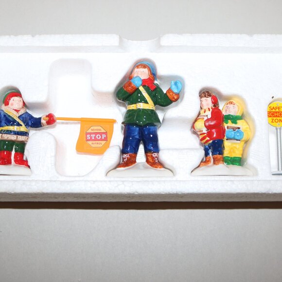 Department 56 Snow Village Safety Patrol set of 4 figures ceramic and porcelain - Picture 3 of 11